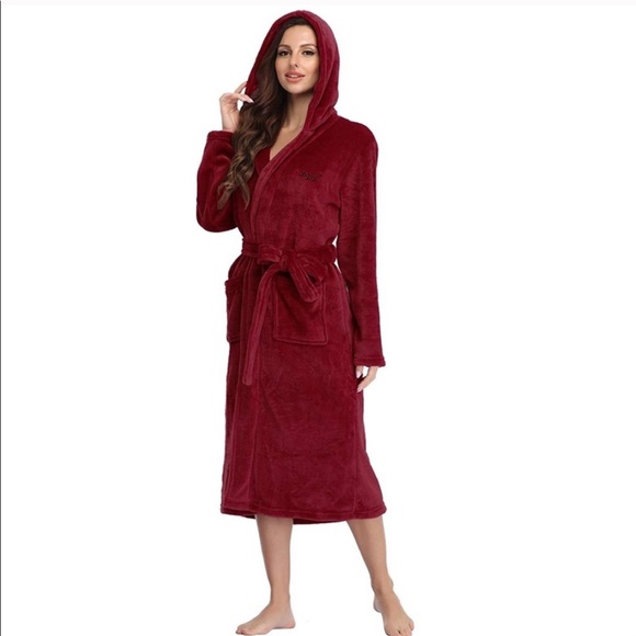 Fleece Robe Soft Plush Warm Bathrobes With Hood - Picture 1 of 7